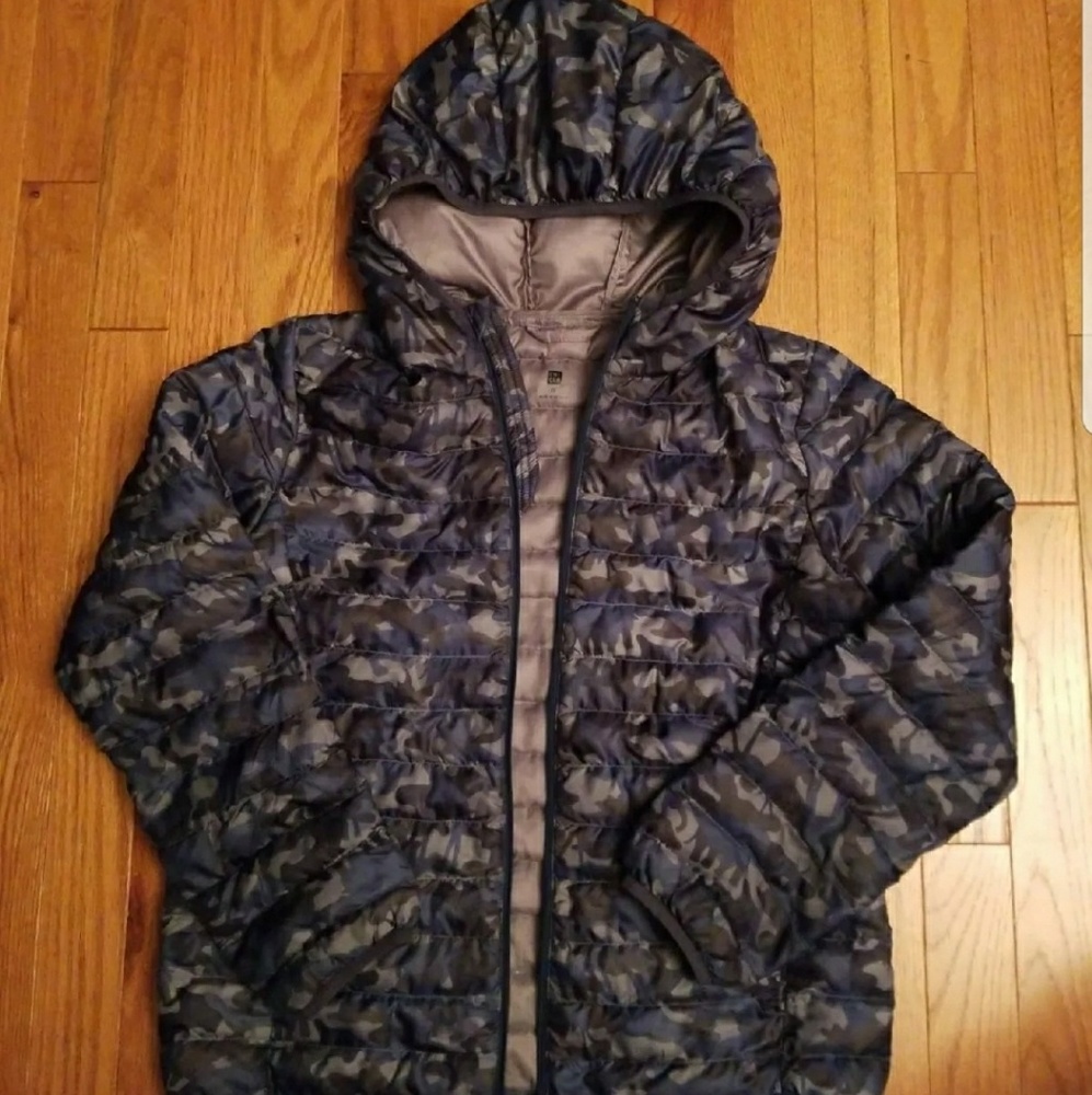 🌺SOLD🌺 Blue camo jacket